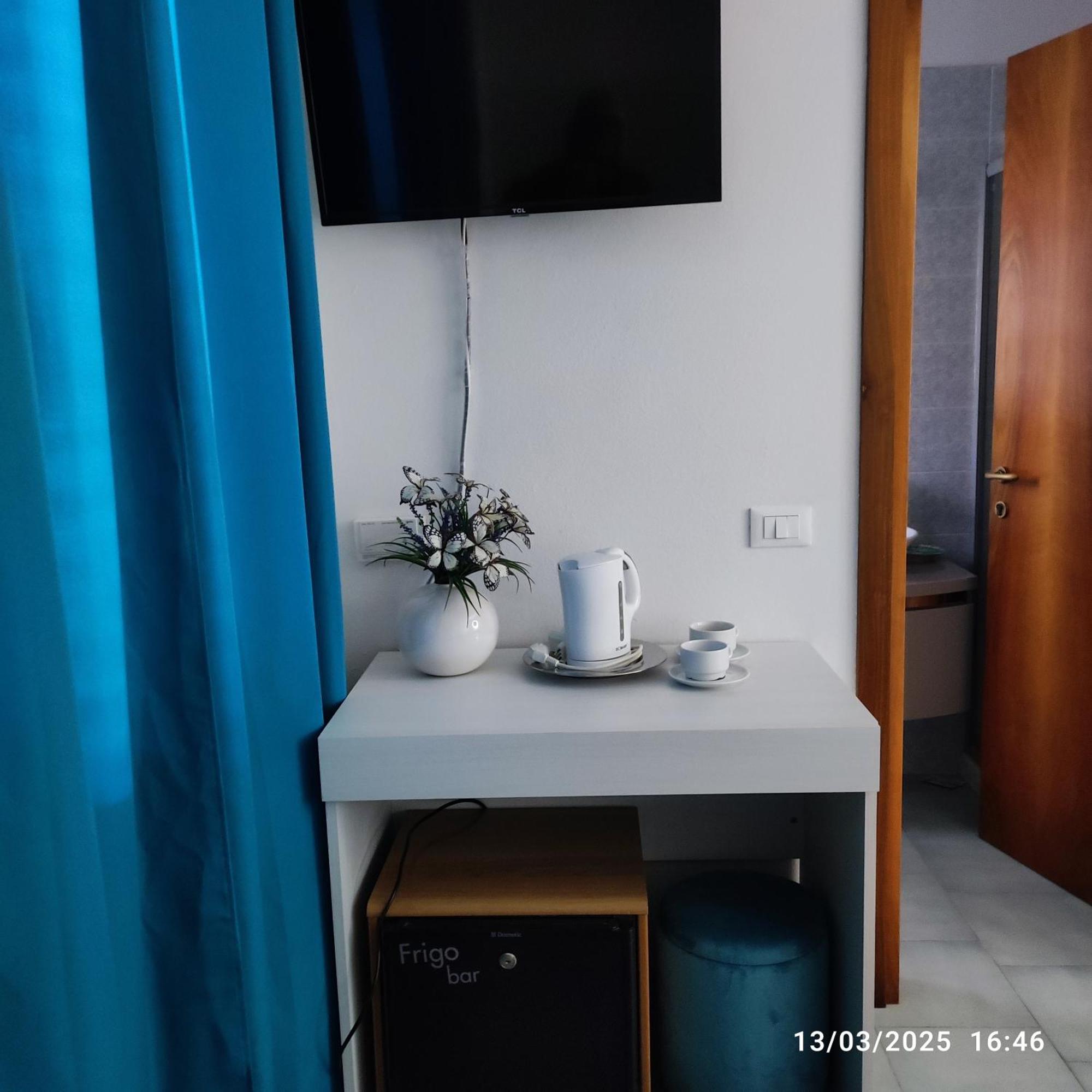 Casapatrizia B&B Сирмионе Екстериор снимка