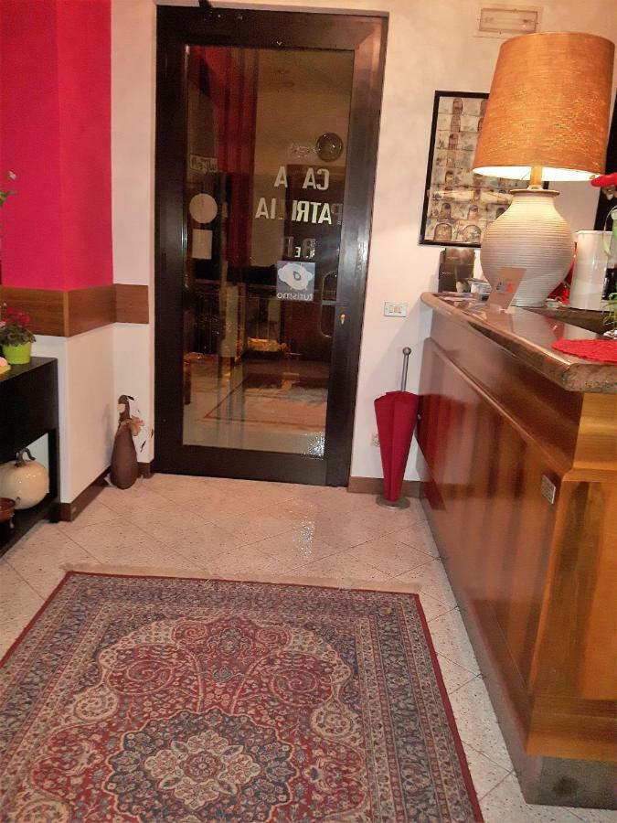 Casapatrizia B&B Сирмионе Екстериор снимка